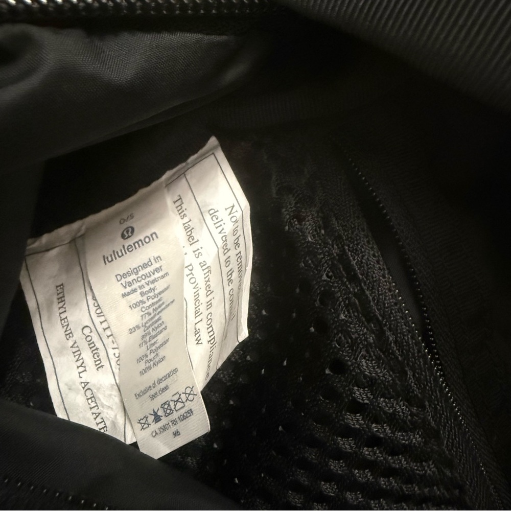 Lululemon Black and Light Gray Hiking Backpack - Picture 11 of 15